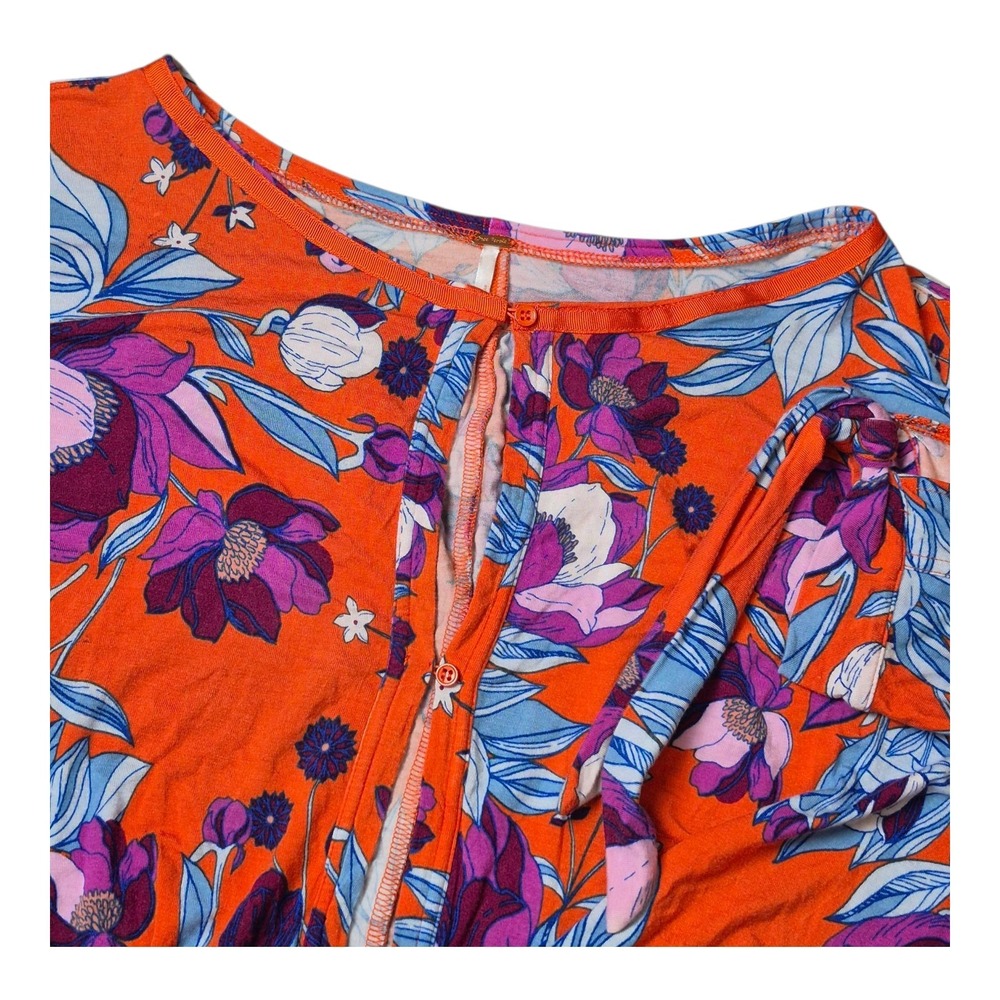 Free People Red Orange Keepin' On Floral Jersey Top Blouse Twist Front Women's S